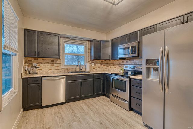 5401 N Kerth Avenue, Evansville, IN 47711