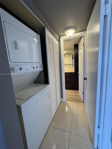 13781 SW 66th St 129-B, Miami, FL 33183