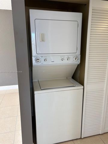 13781 SW 66th St 129-B, Miami, FL 33183