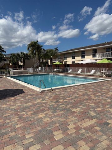 13781 SW 66th St 129-B, Miami, FL 33183