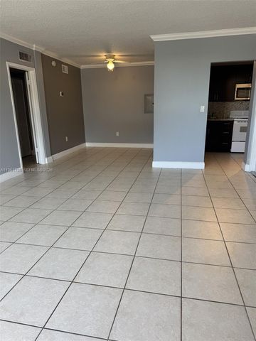 13781 SW 66th St 129-B, Miami, FL 33183