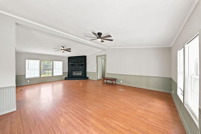 17403 Walnut Lane, Magnolia, TX 77355