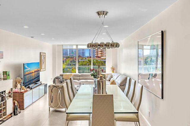 19390 Collins Avenue 421, Sunny Isles Beach, FL 33160