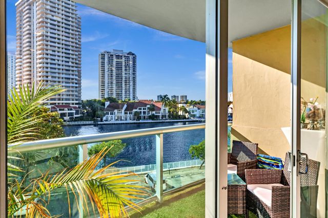 19390 Collins Avenue 421, Sunny Isles Beach, FL 33160