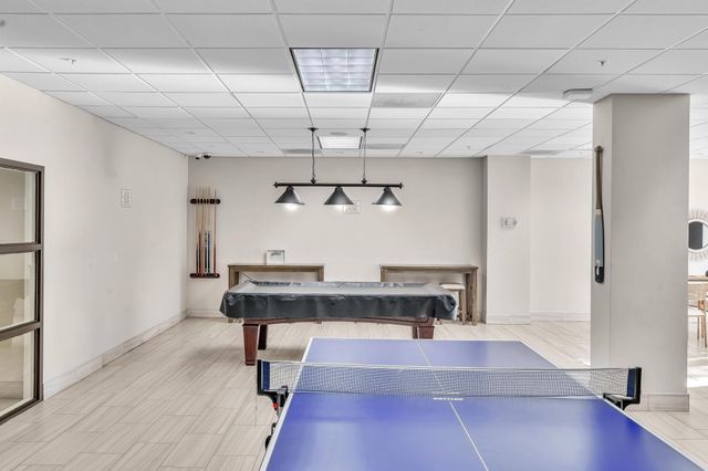 19390 Collins Avenue 421, Sunny Isles Beach, FL 33160