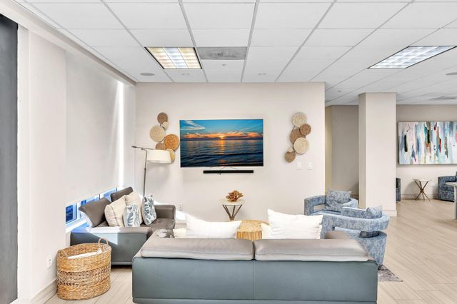 19390 Collins Avenue 421, Sunny Isles Beach, FL 33160