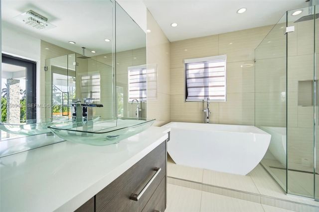 2201 SW 115th Ter, Davie, FL 33325