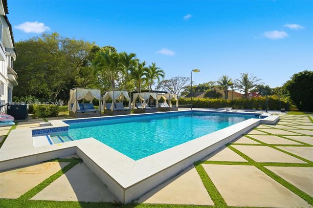 2201 SW 115th Ter, Davie, FL 33325