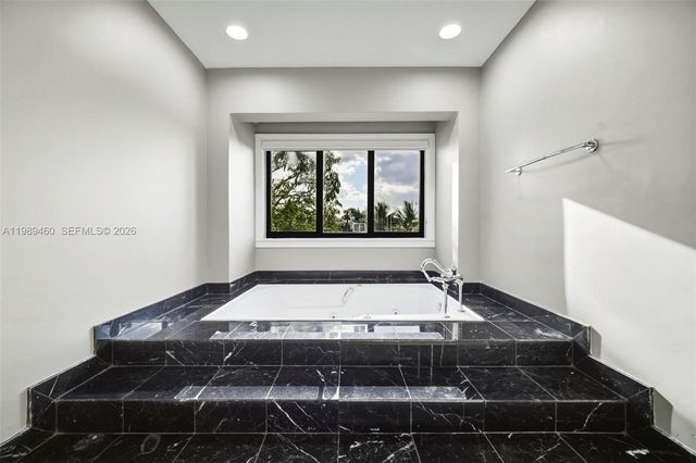2201 SW 115th Ter, Davie, FL 33325