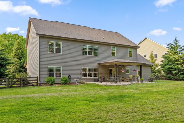 7216 Chimney Rock Trail, Signal Mountain, TN 37377