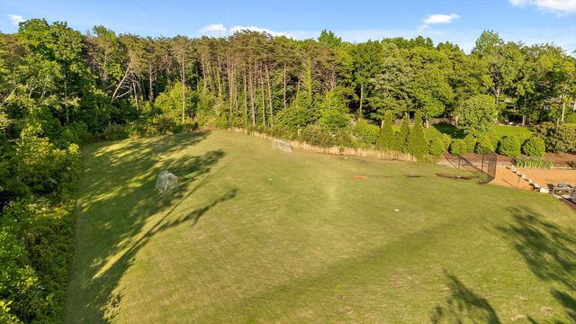 7216 Chimney Rock Trail, Signal Mountain, TN 37377