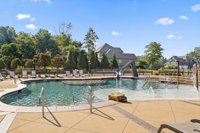 7216 Chimney Rock Trail, Signal Mountain, TN 37377