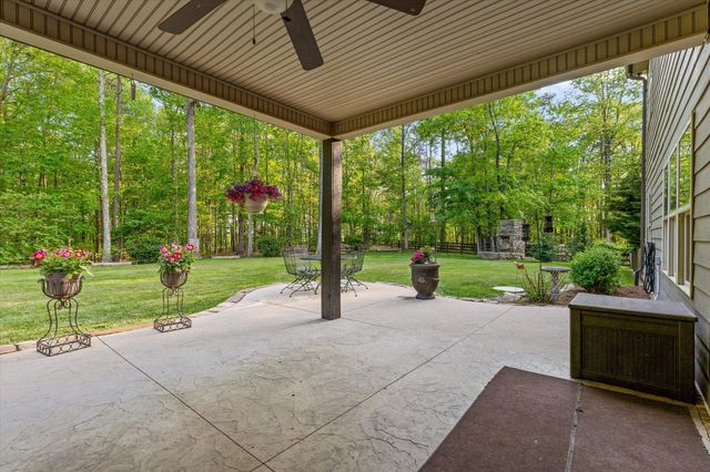 7216 Chimney Rock Trail, Signal Mountain, TN 37377