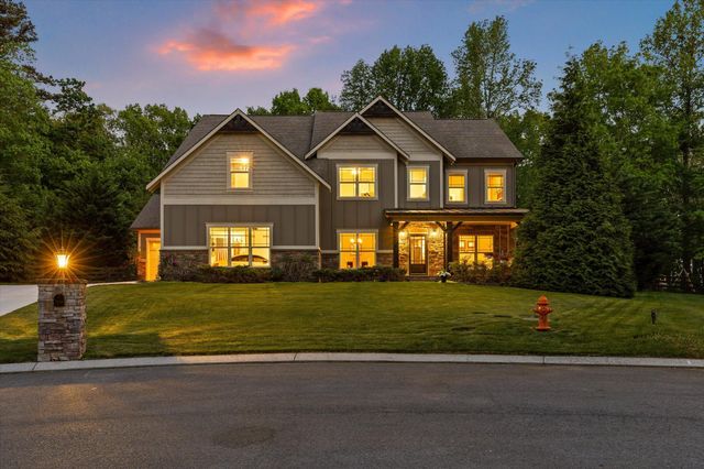 7216 Chimney Rock Trail, Signal Mountain, TN 37377