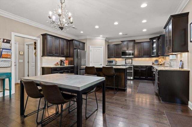 7216 Chimney Rock Trail, Signal Mountain, TN 37377