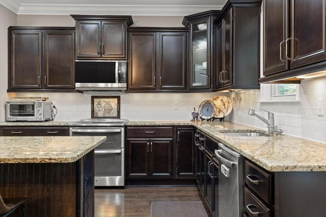 7216 Chimney Rock Trail, Signal Mountain, TN 37377