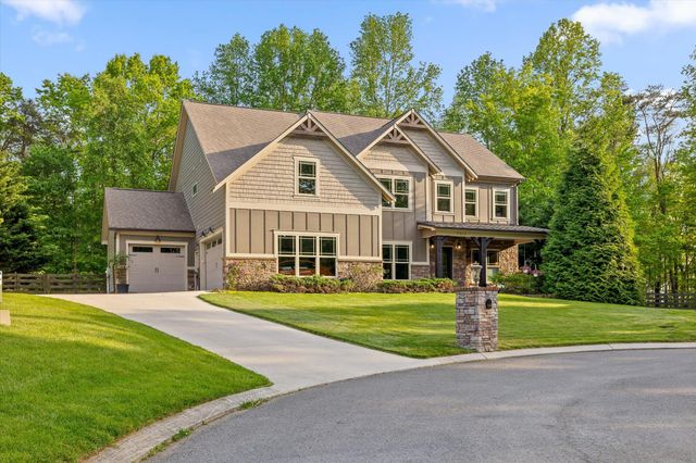 7216 Chimney Rock Trail, Signal Mountain, TN 37377