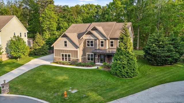 7216 Chimney Rock Trail, Signal Mountain, TN 37377