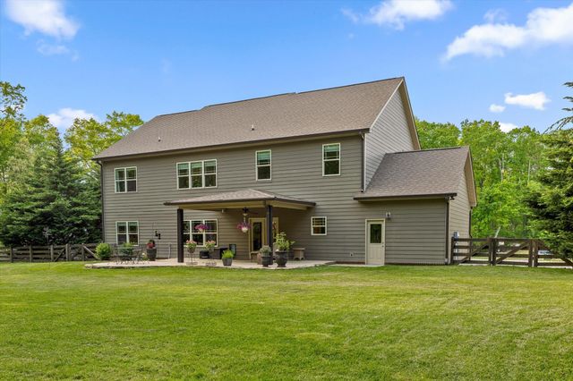 7216 Chimney Rock Trail, Signal Mountain, TN 37377
