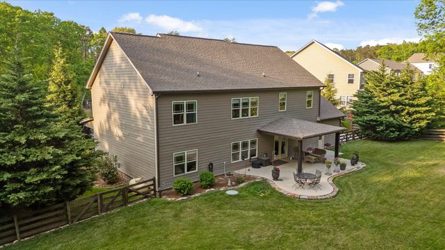 7216 Chimney Rock Trail, Signal Mountain, TN 37377