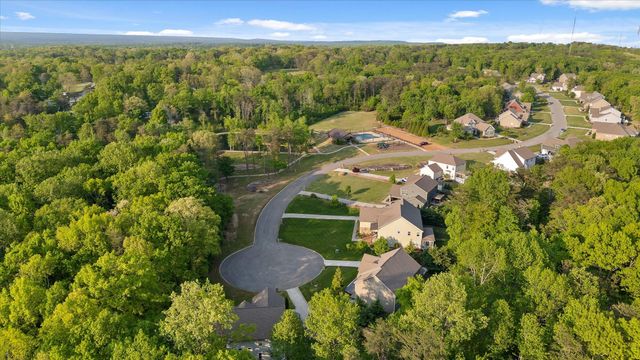7216 Chimney Rock Trail, Signal Mountain, TN 37377