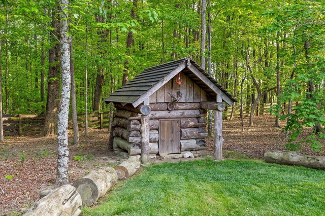 7216 Chimney Rock Trail, Signal Mountain, TN 37377