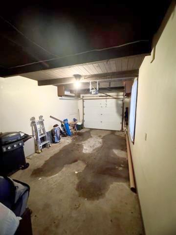 527 Oakbrook Circle, Flushing, MI 48433