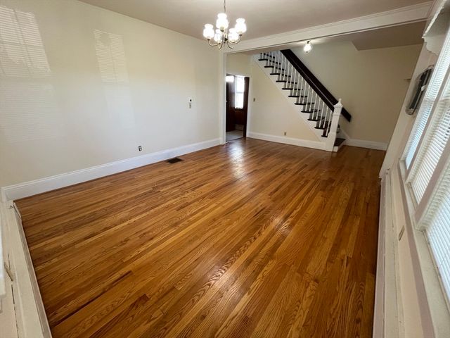 168 East St, Methuen, MA 01844
