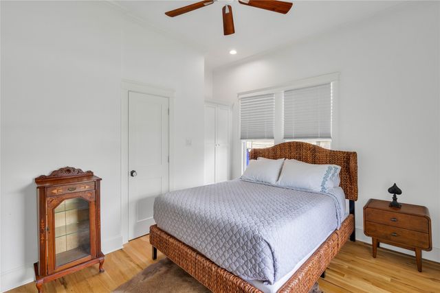 5727 Victor Street, Dallas, TX 75214