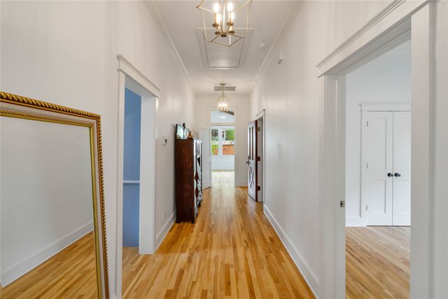 5727 Victor Street, Dallas, TX 75214