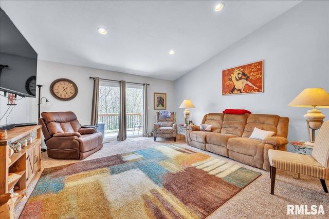 5213 W VALE Court, Peoria, IL 61607