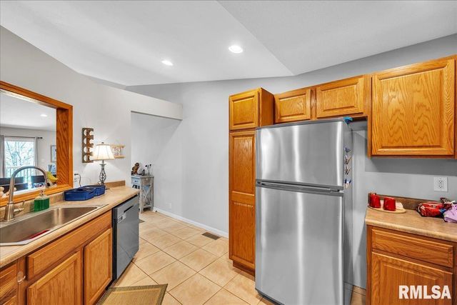 5213 W VALE Court, Peoria, IL 61607