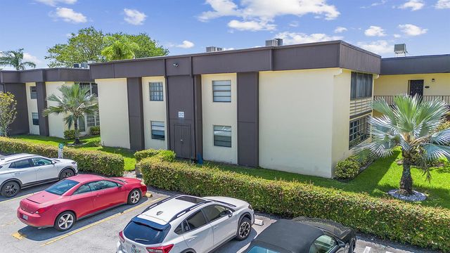 234 Capri E, Delray Beach, FL 33484