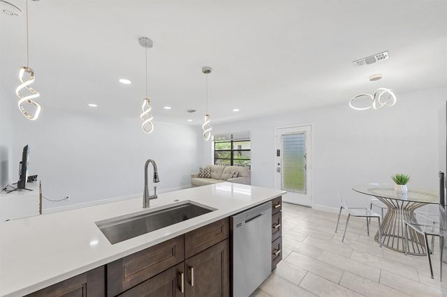 234 Capri E, Delray Beach, FL 33484