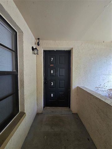 7838 NIAGARA AVENUE 305, Tampa, FL 33617