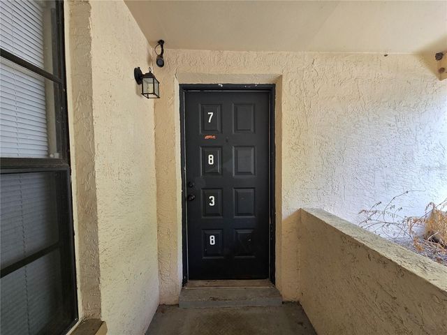 7838 NIAGARA AVENUE 305, Tampa, FL 33617