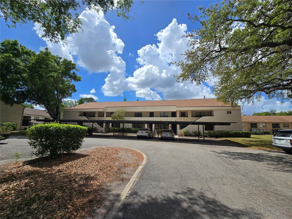 7838 NIAGARA AVENUE 305, Tampa, FL 33617