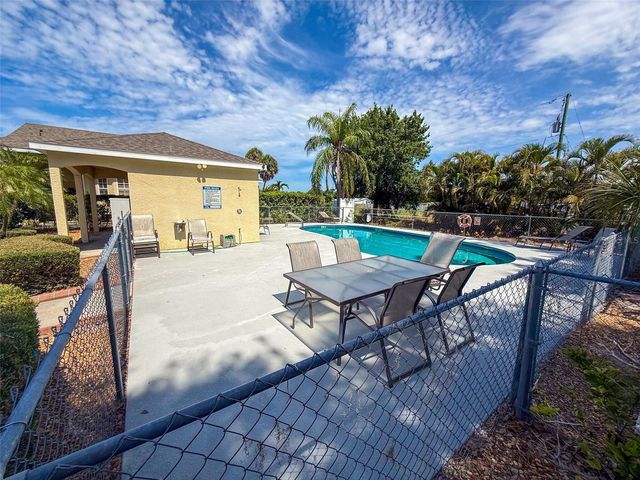 317 28TH STREET W, Palmetto, FL 34221