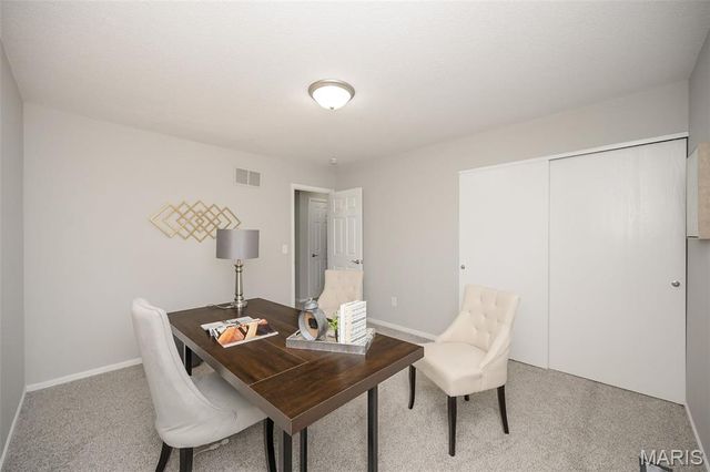 2325 Charlemagne Drive, Maryland Heights, MO 63043