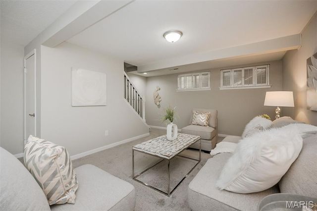 2325 Charlemagne Drive, Maryland Heights, MO 63043