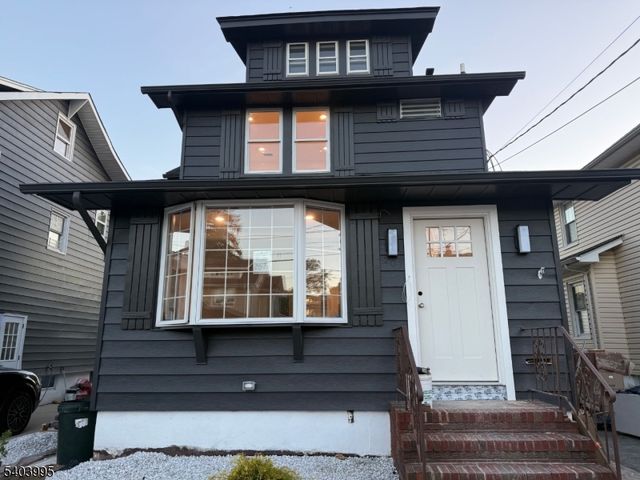 207 Post Ave, Lyndhurst Twp., NJ 07071