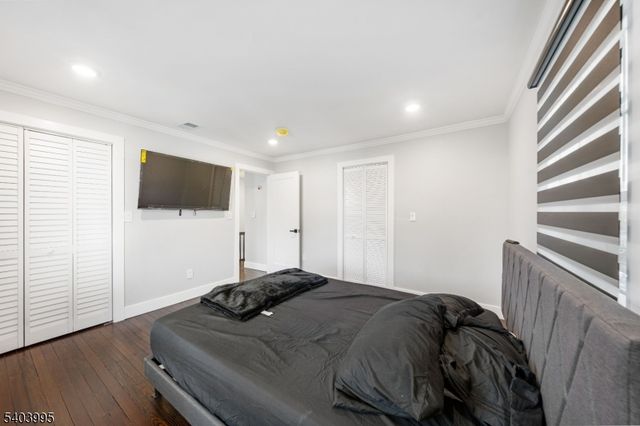 207 Post Ave, Lyndhurst Twp., NJ 07071