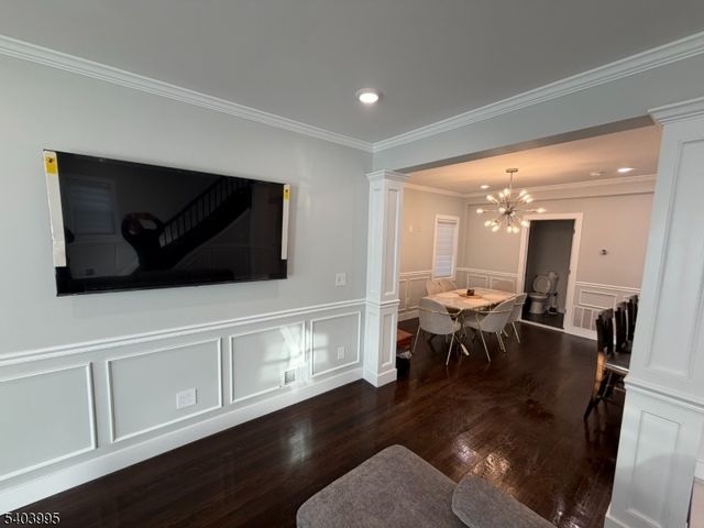 207 Post Ave, Lyndhurst Twp., NJ 07071