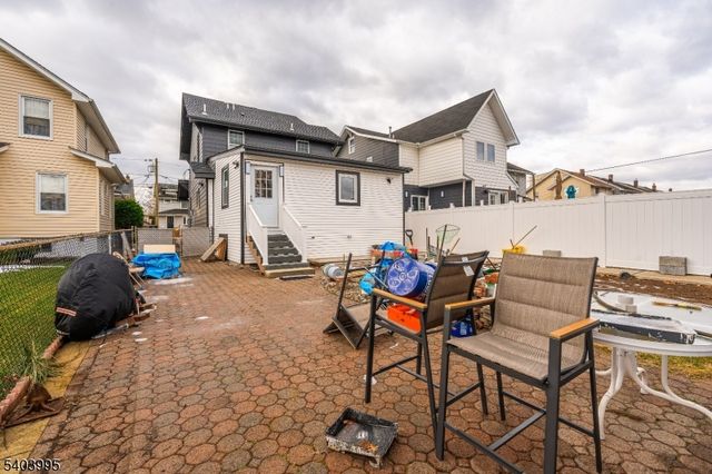 207 Post Ave, Lyndhurst Twp., NJ 07071