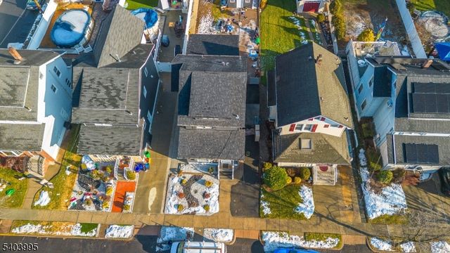 207 Post Ave, Lyndhurst Twp., NJ 07071