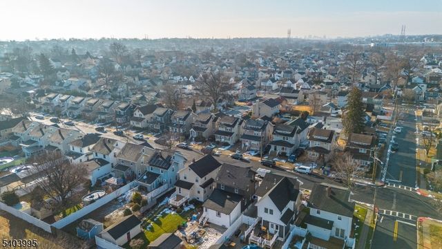 207 Post Ave, Lyndhurst Twp., NJ 07071