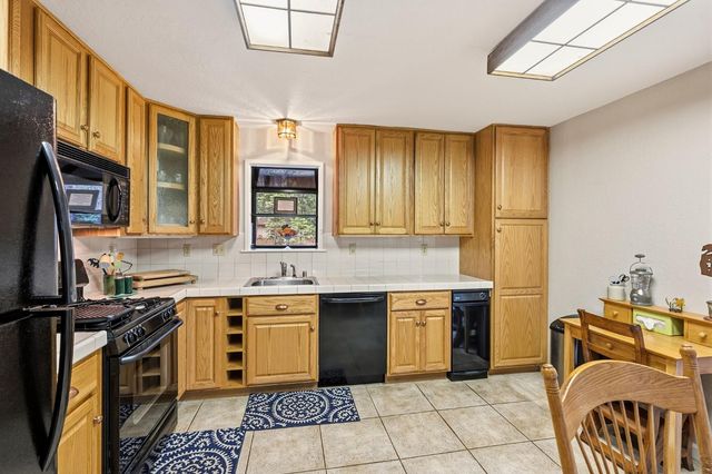1999 Silverado Way, Arnold, CA 95223