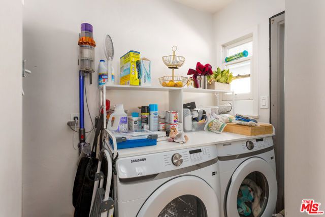 11322 Bessemer Street, North Hollywood (los Angeles), CA 91606