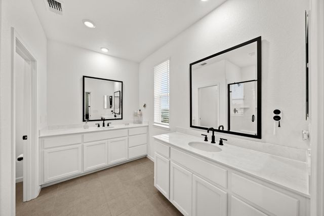 2746 Coronado Ln, Lincoln, CA 95648