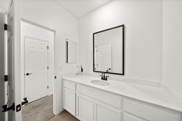 2746 Coronado Ln, Lincoln, CA 95648